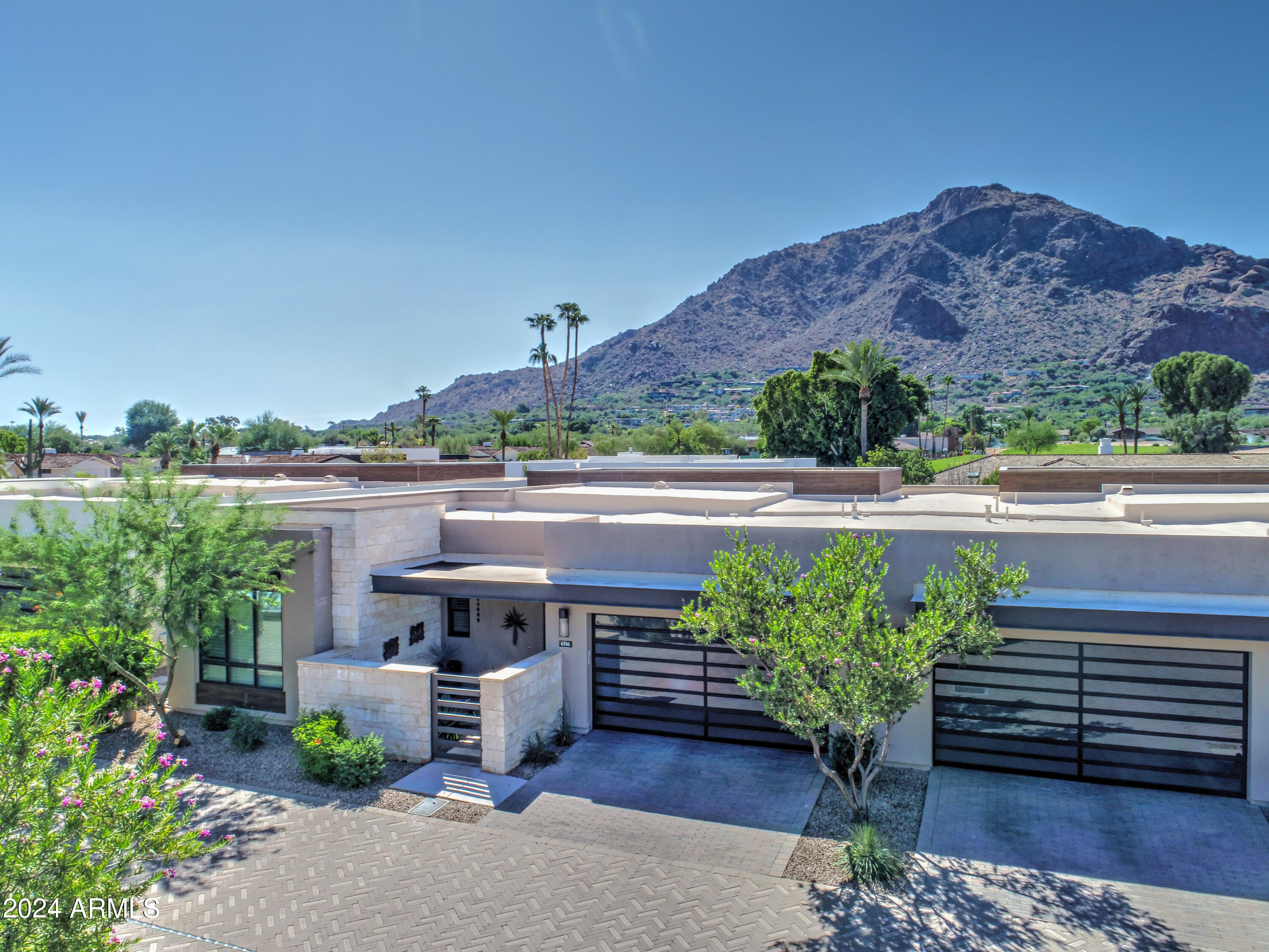 6116 N LAS BRISAS Drive
