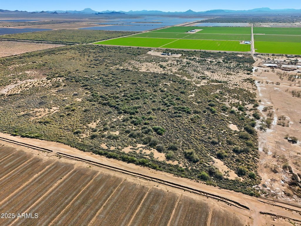 Photo of 0 W Courthouse Road #139, Tonopah, AZ 85354 (MLS # 6949522)