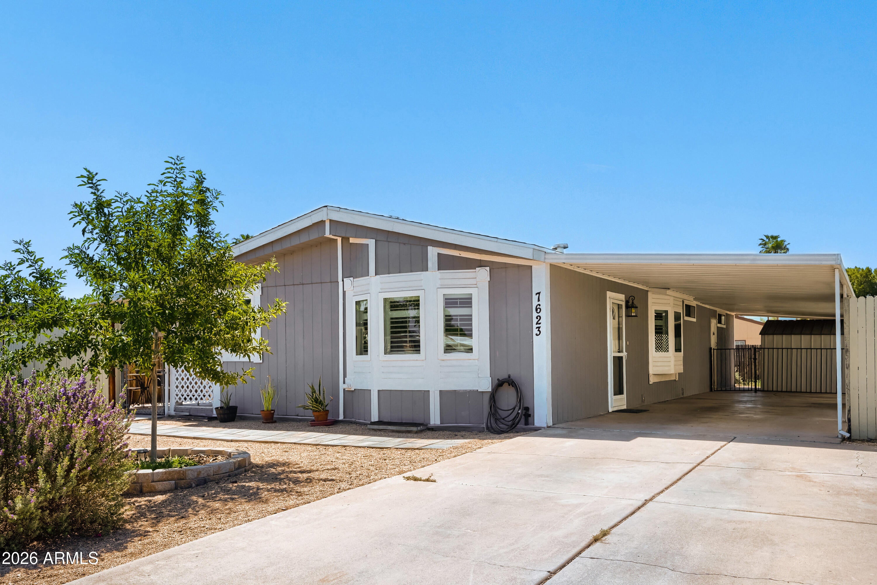 7623 E FRITO Avenue