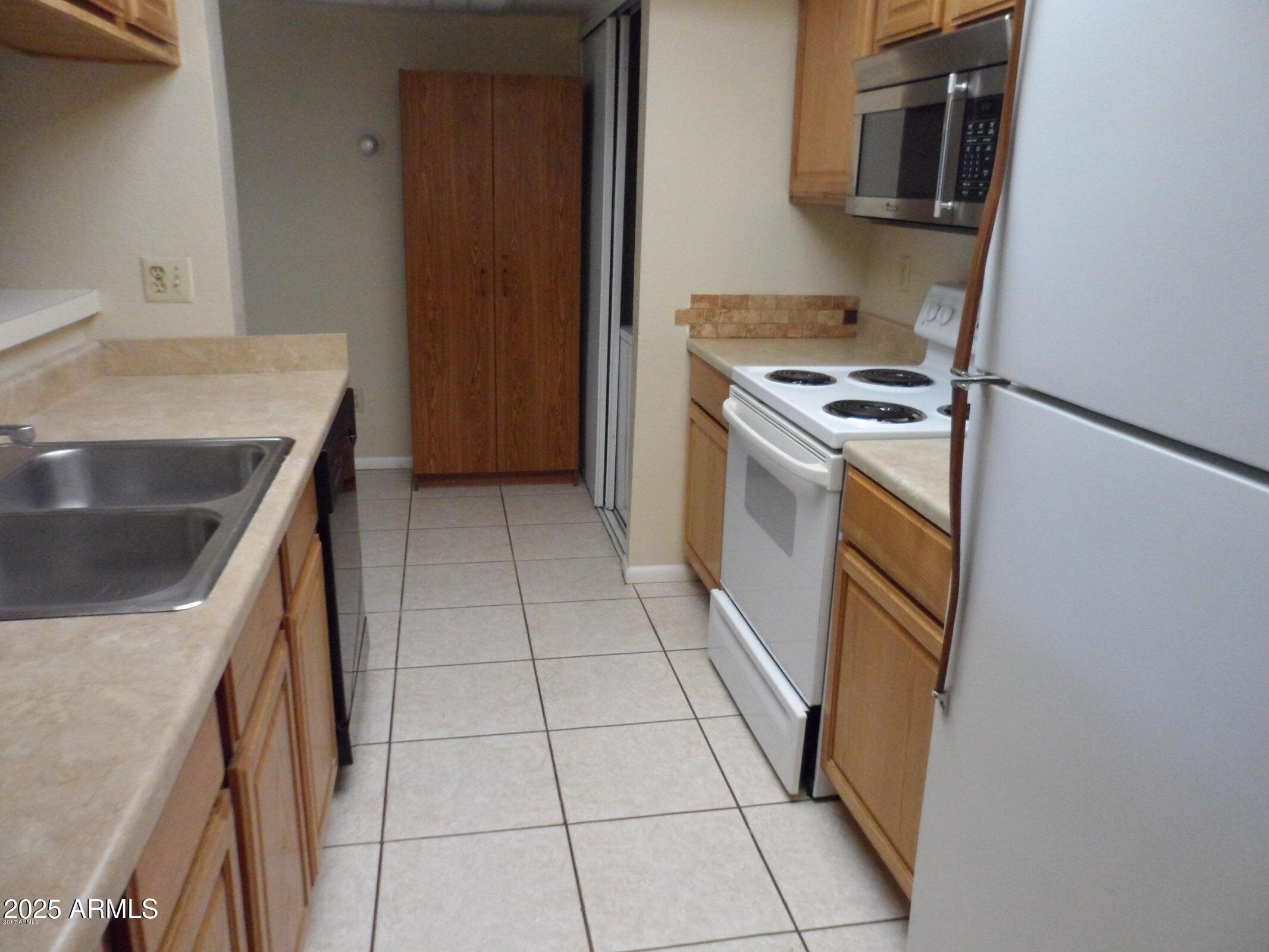 9340 N 92ND Street 117