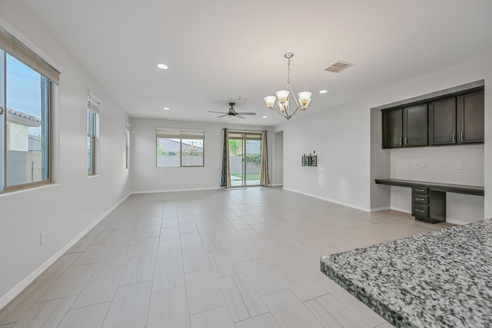 9775 W Cashman Drive