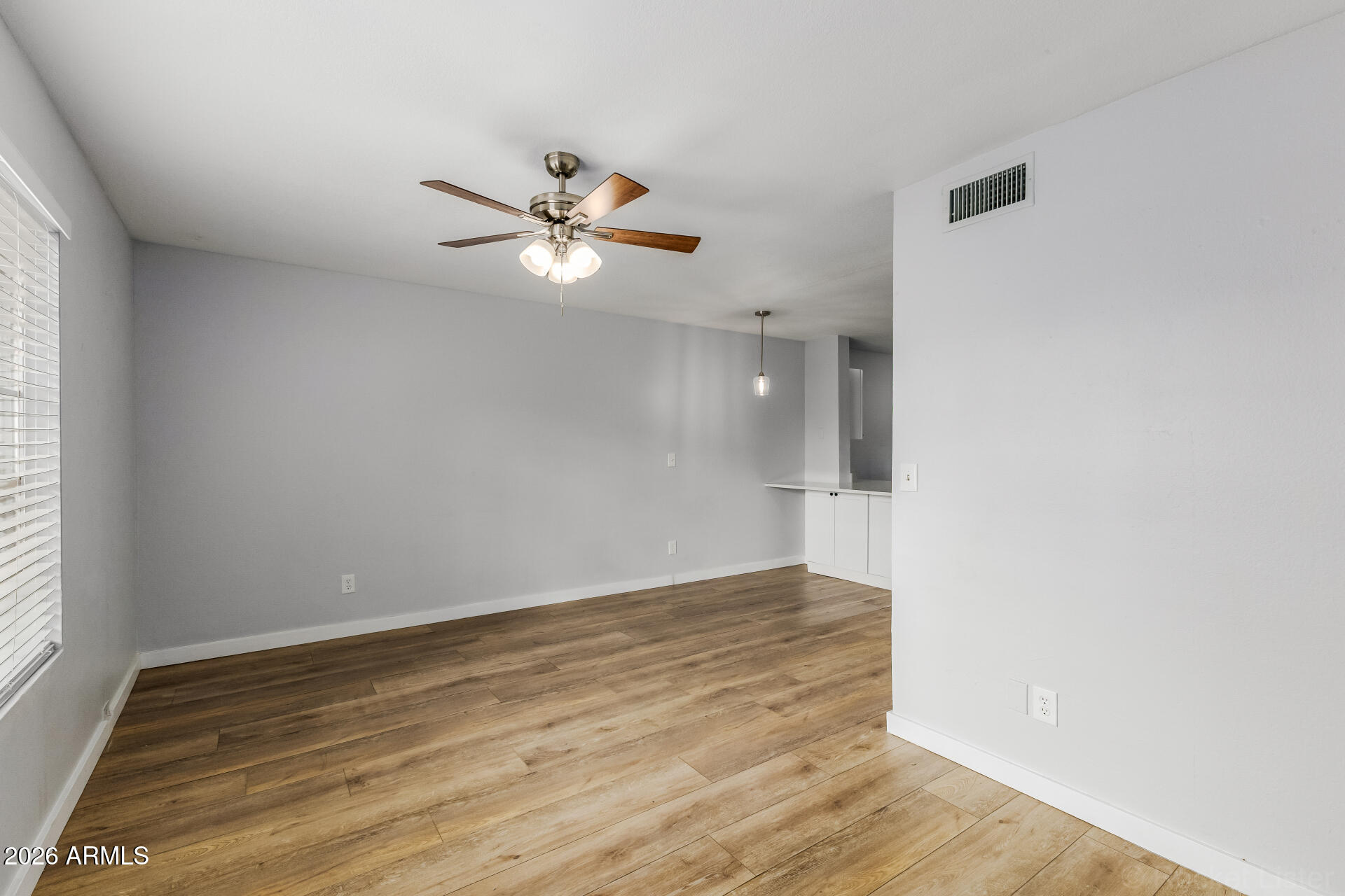 625 S WESTWOOD -- 148