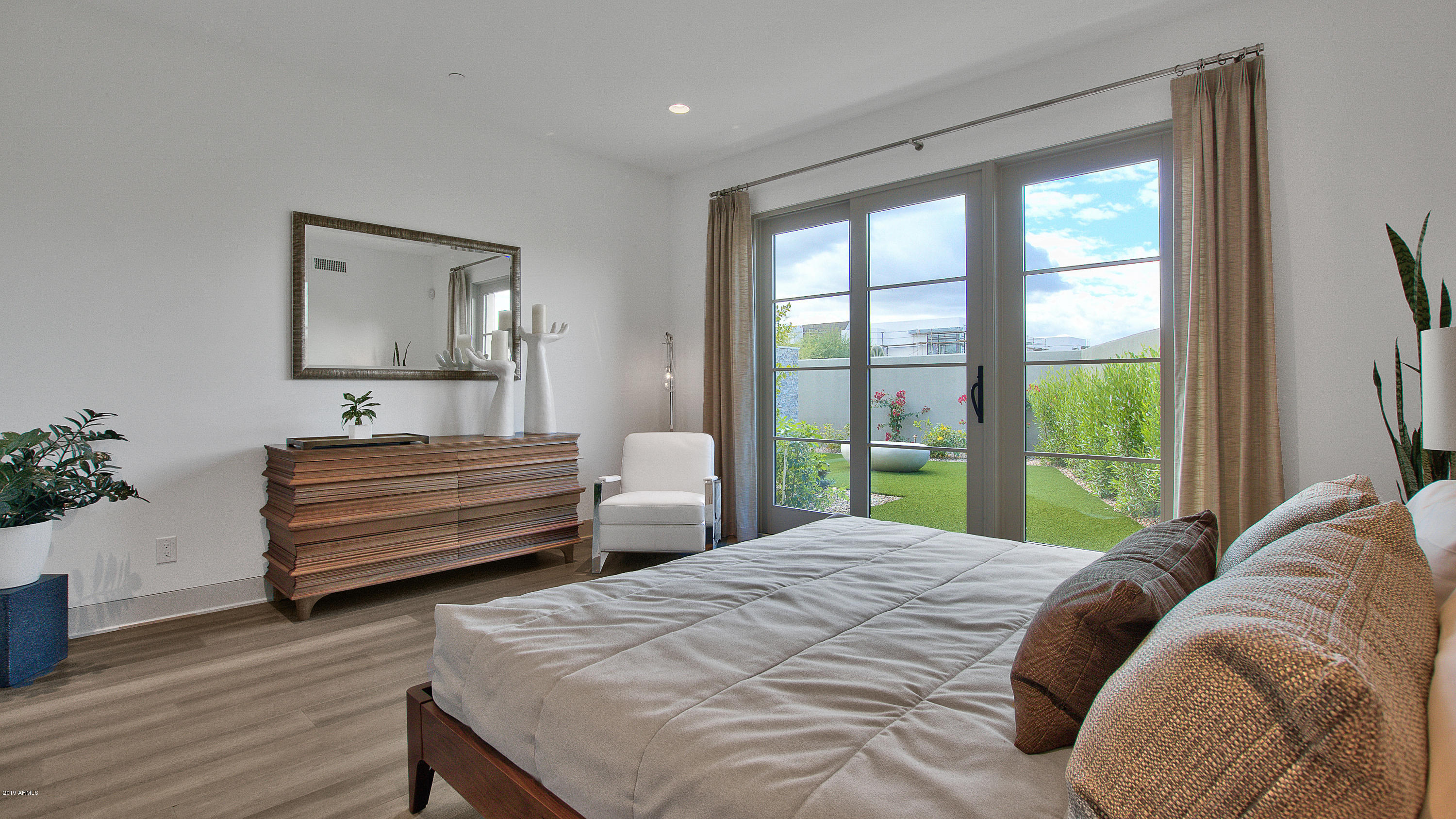 THE VILLAGE AT MOUNTAIN SHADOWS - Residential