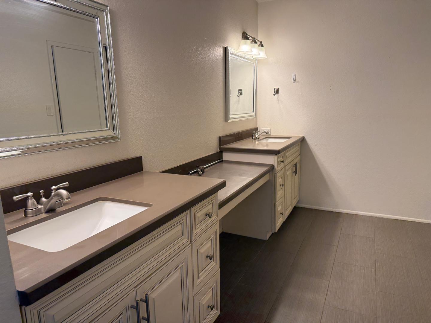 8244 E Valley Vista Drive