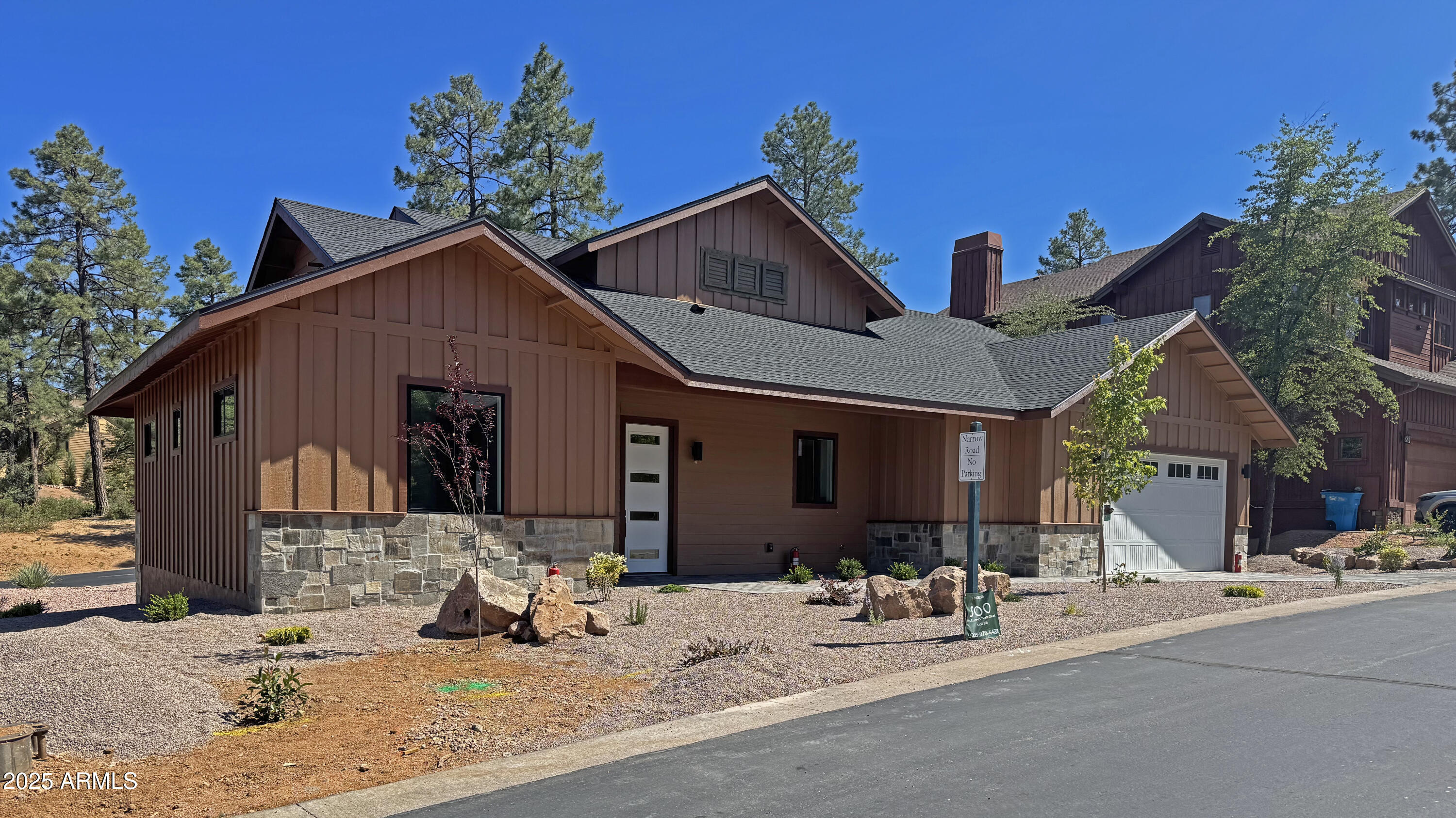 900 N AUTUMN SAGE Court