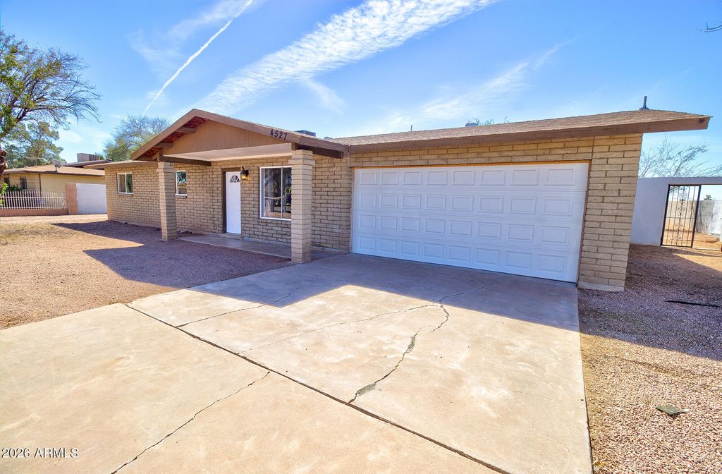 Photo of 4527 E Colt Drive, Eloy, AZ 85131 (MLS # 6988298)