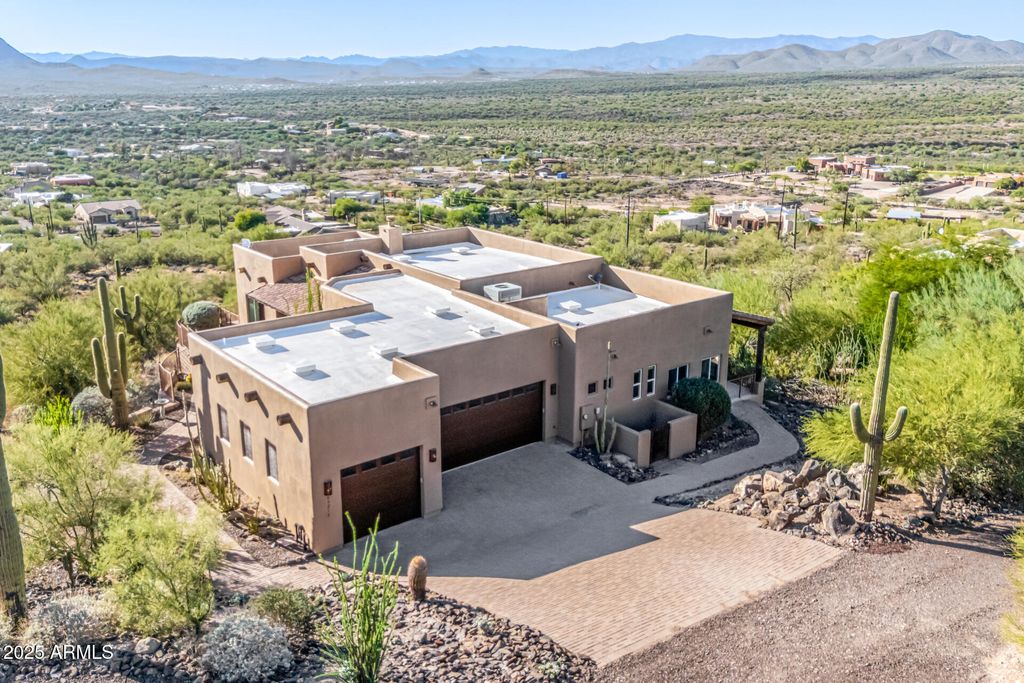 Photo of 45214 N 15th Way, New River, AZ 85087 (MLS # 6928195)