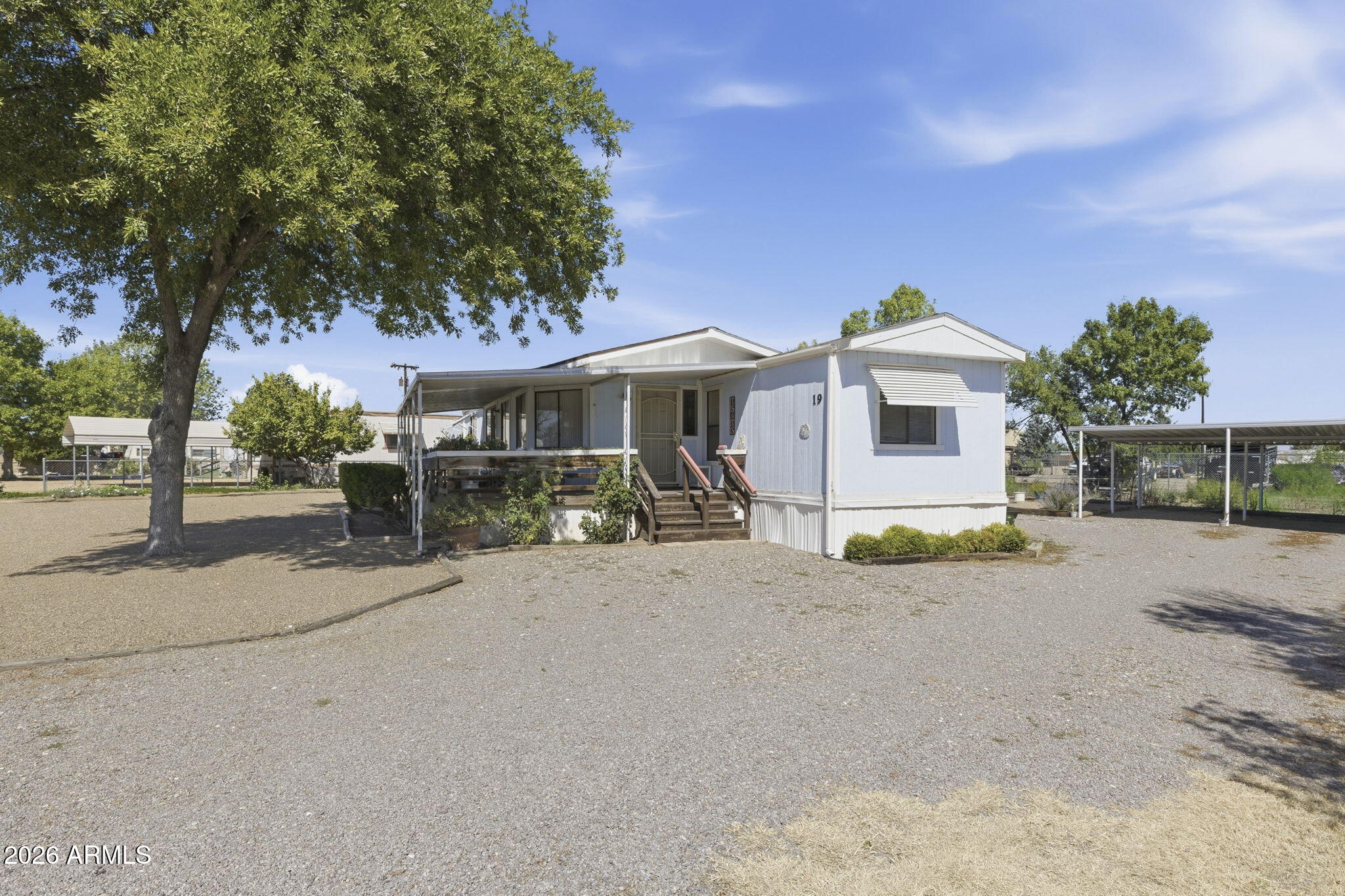 695 N AZ-89 -- 19