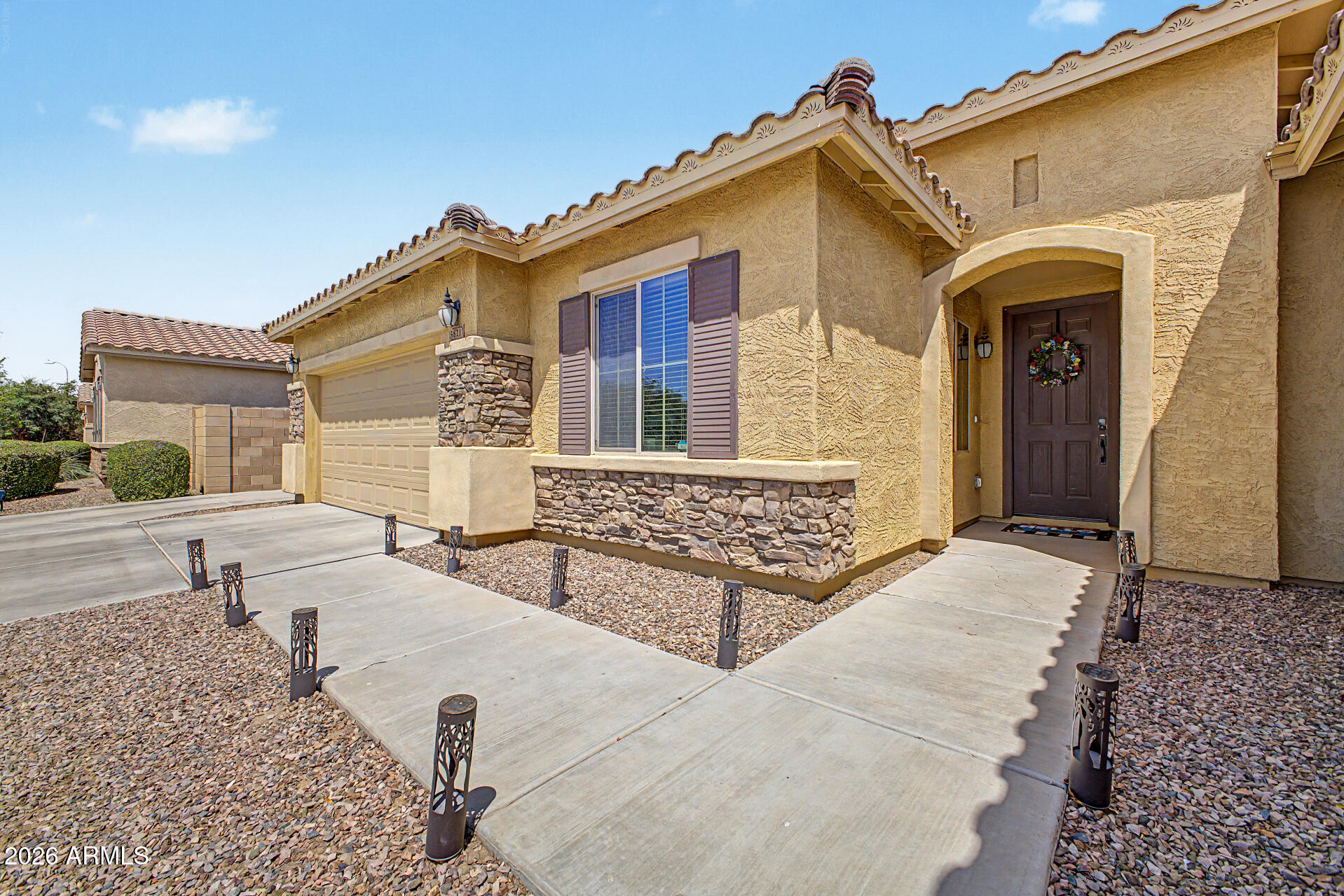 5621 S 57TH Lane