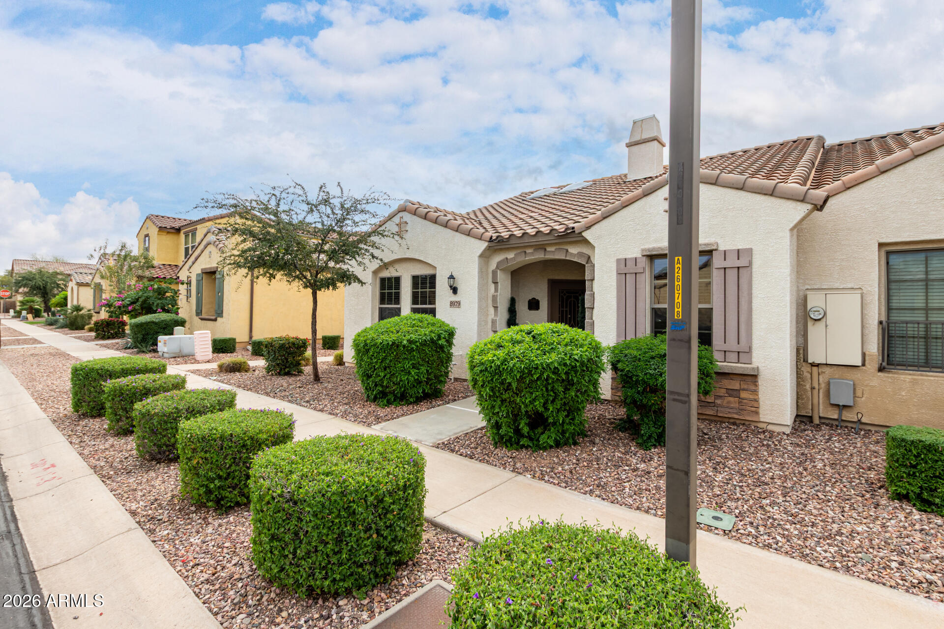 8979 W NICOLET Avenue