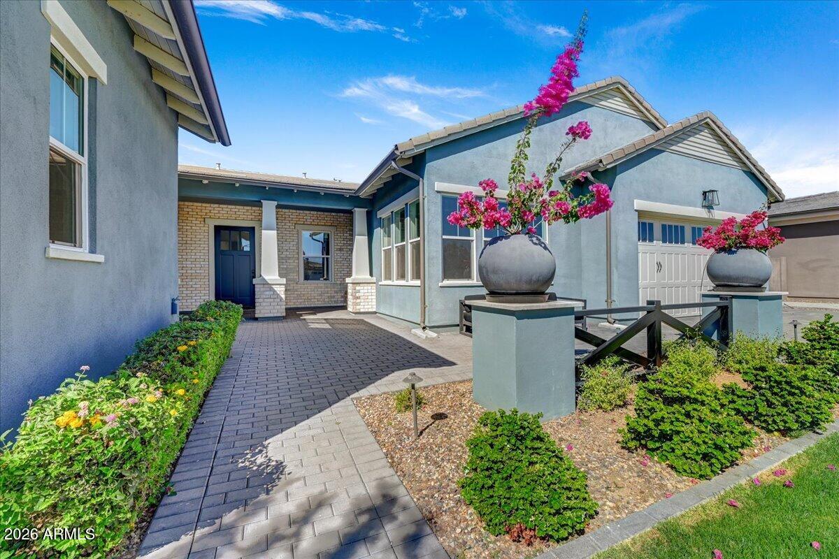 3494 E BLOOMFIELD Parkway