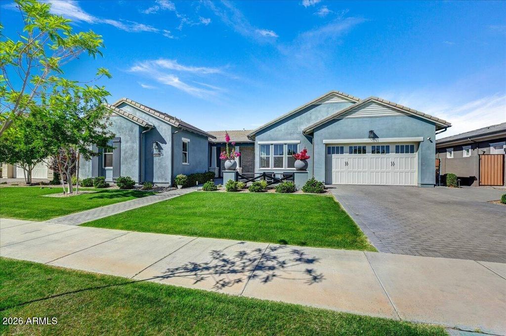 Photo of 3494 E Bloomfield Parkway, Gilbert, AZ 85296 (MLS # 6995433)