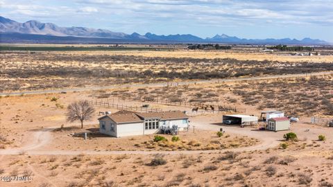 A home in Elfrida