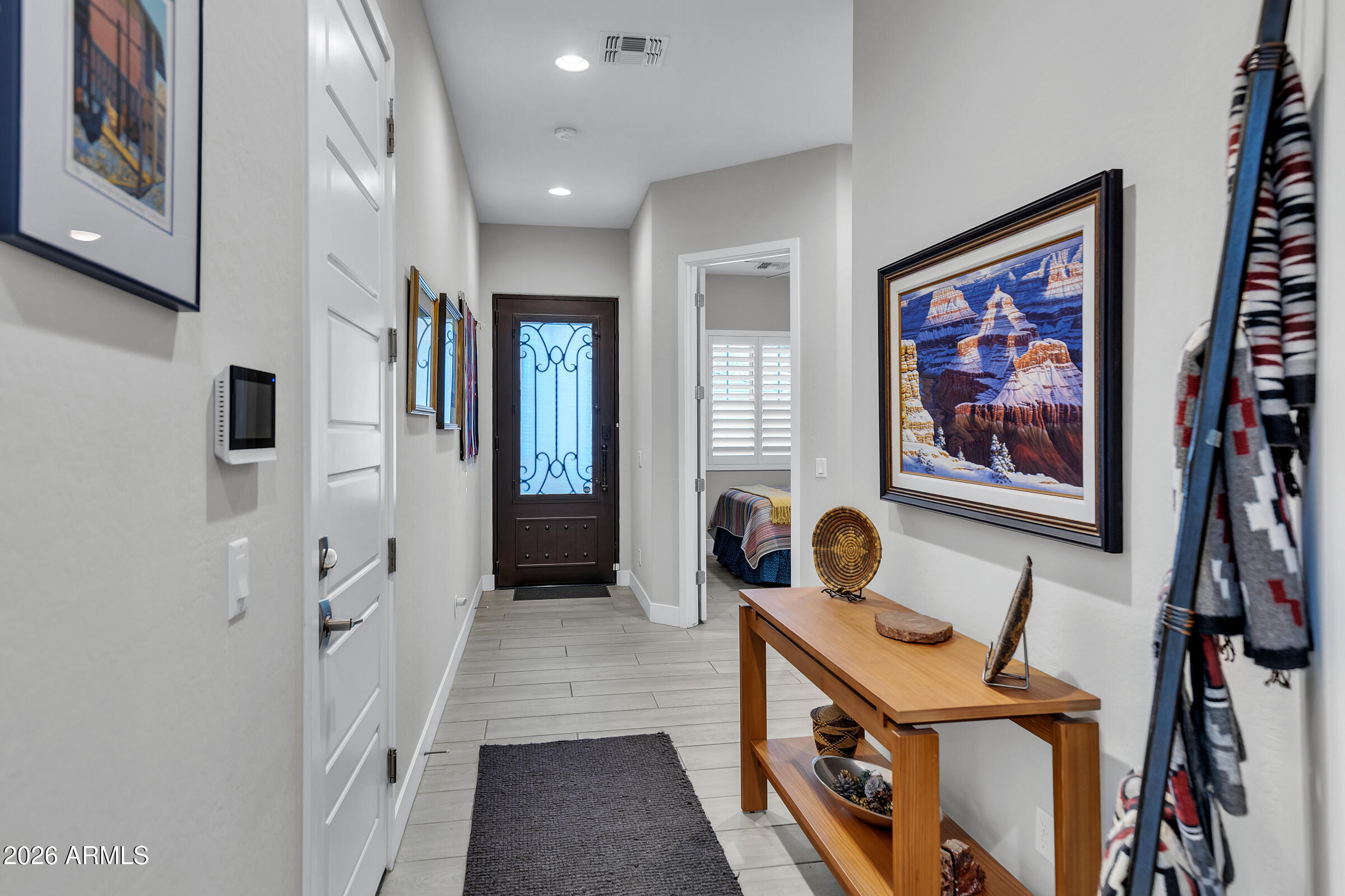 622 E DEER CREEK Road