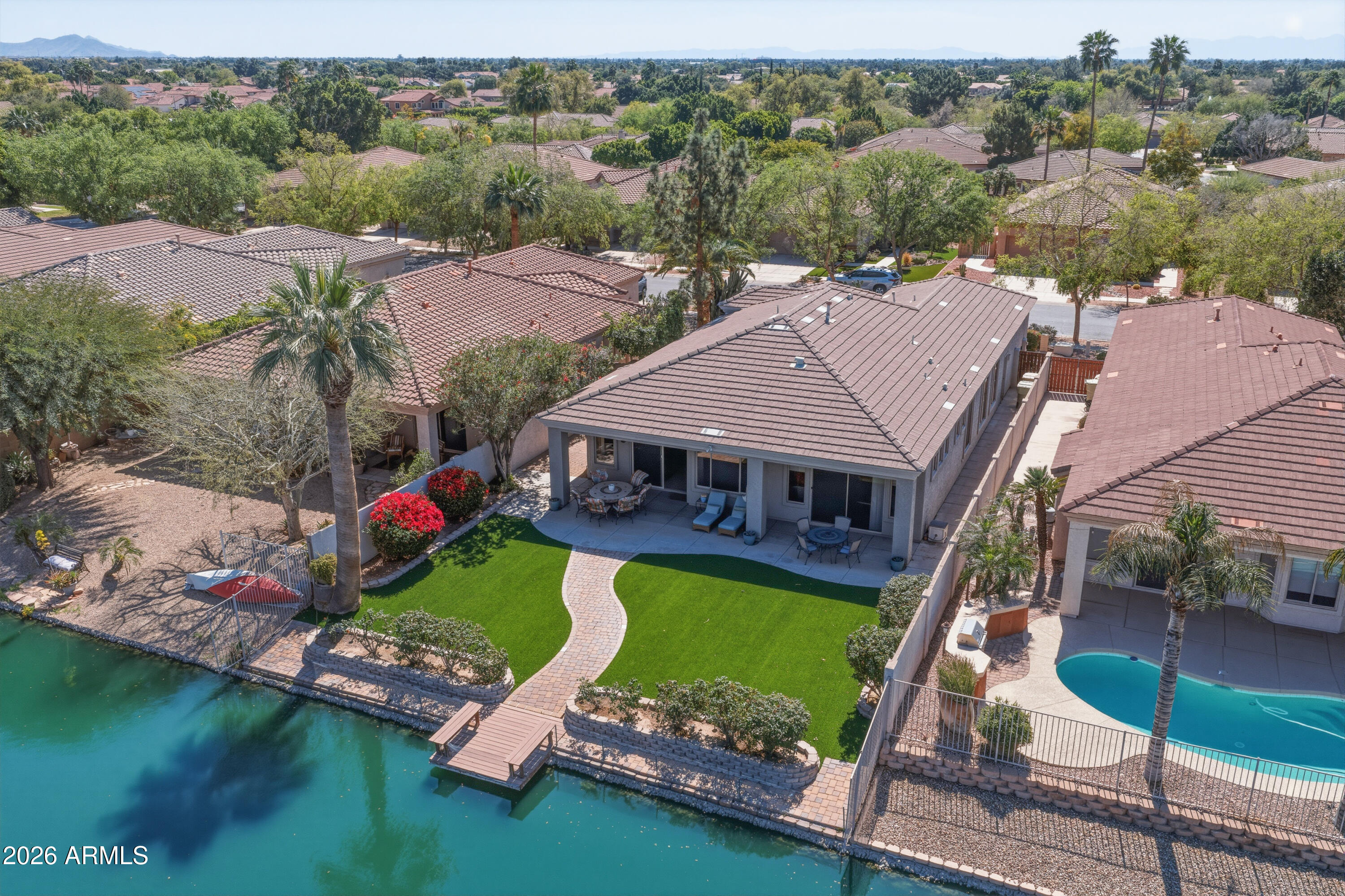 6974 W ROSE GARDEN Lane