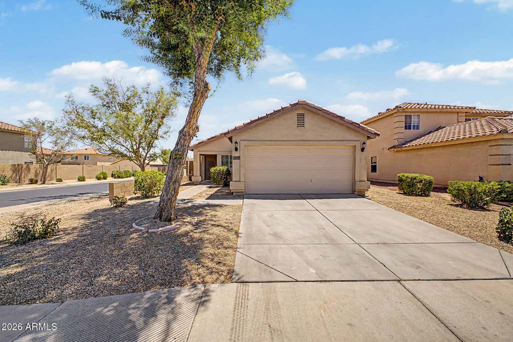 Photo of 12901 W Laurel Lane, El Mirage, AZ 85335 (MLS # 7047948)