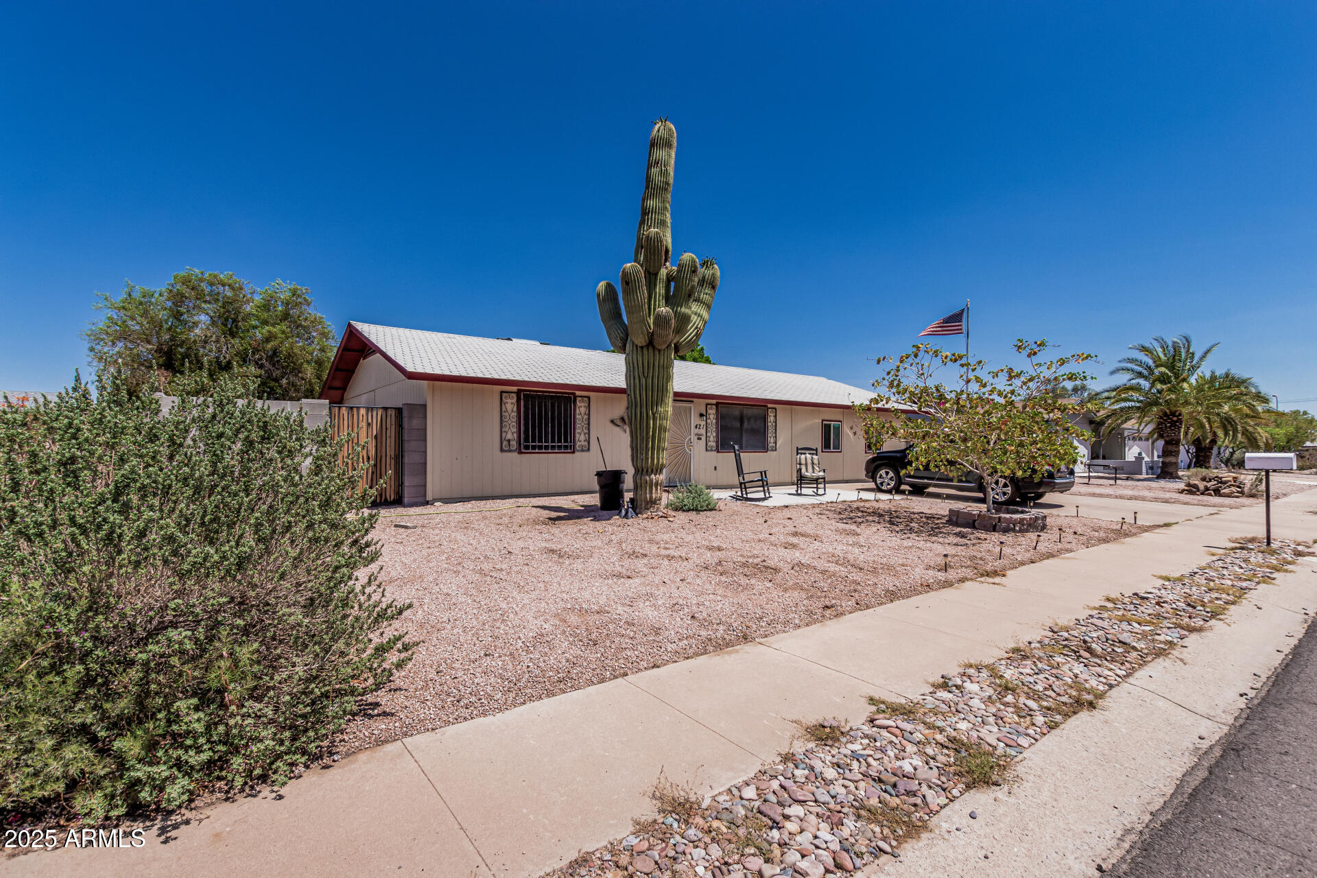 421 S 113th Way