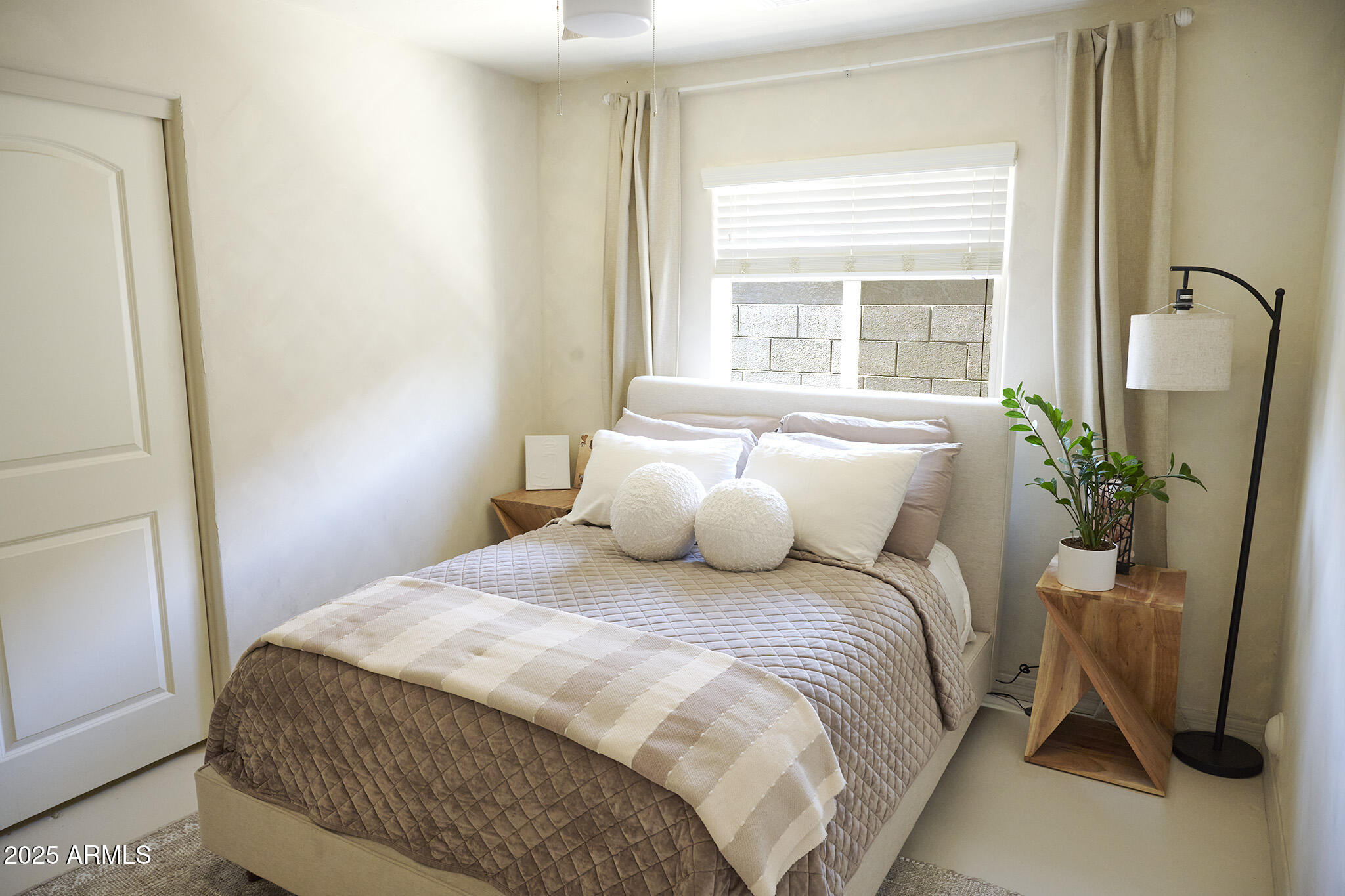 Phoenix, Arizona 85041, United States, 4 Bedrooms Bedrooms, ,2 BathroomsBathrooms,Residential,Active,100018