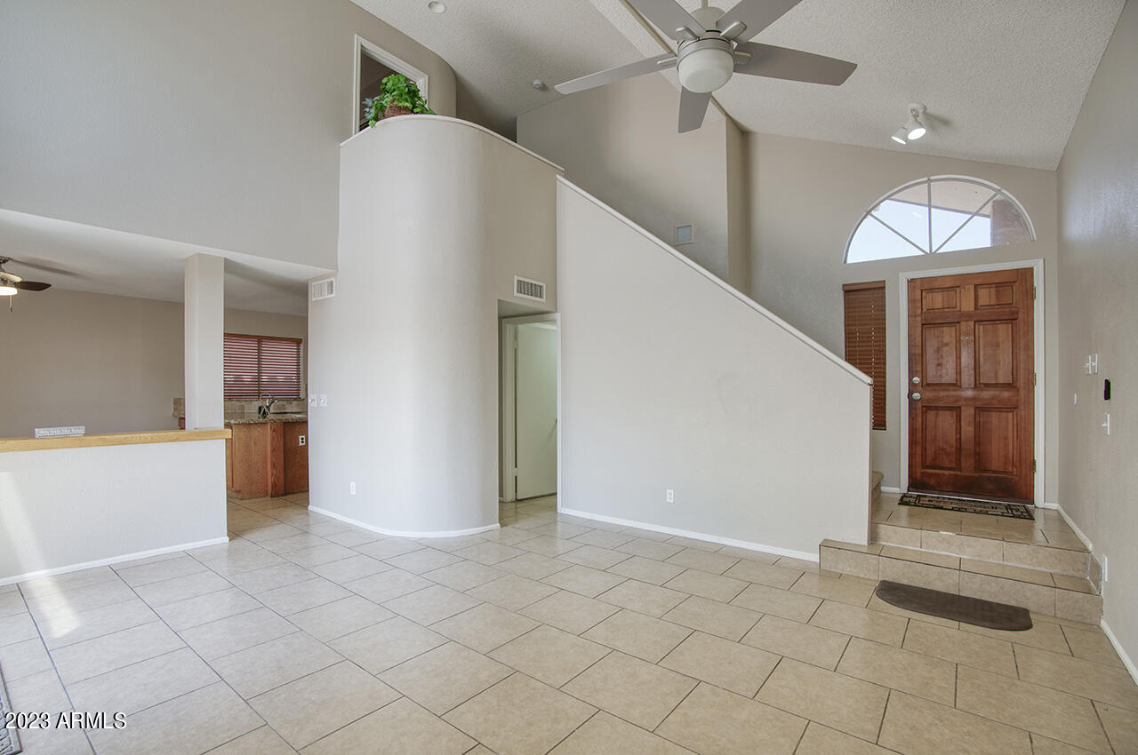 4131 E MUIRWOOD Drive