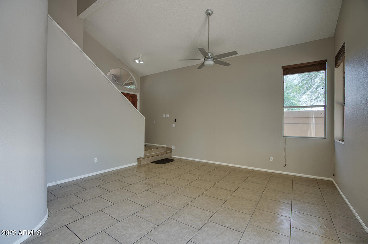 4131 E MUIRWOOD Drive