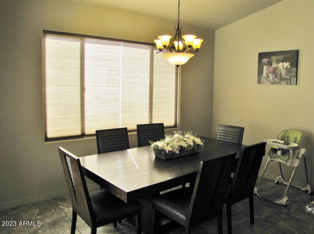 MESA VERDE ESTATES - Residential Lease