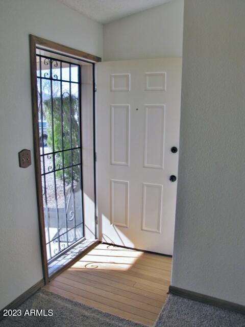 QUAIL HOLLOW - Residential Lease