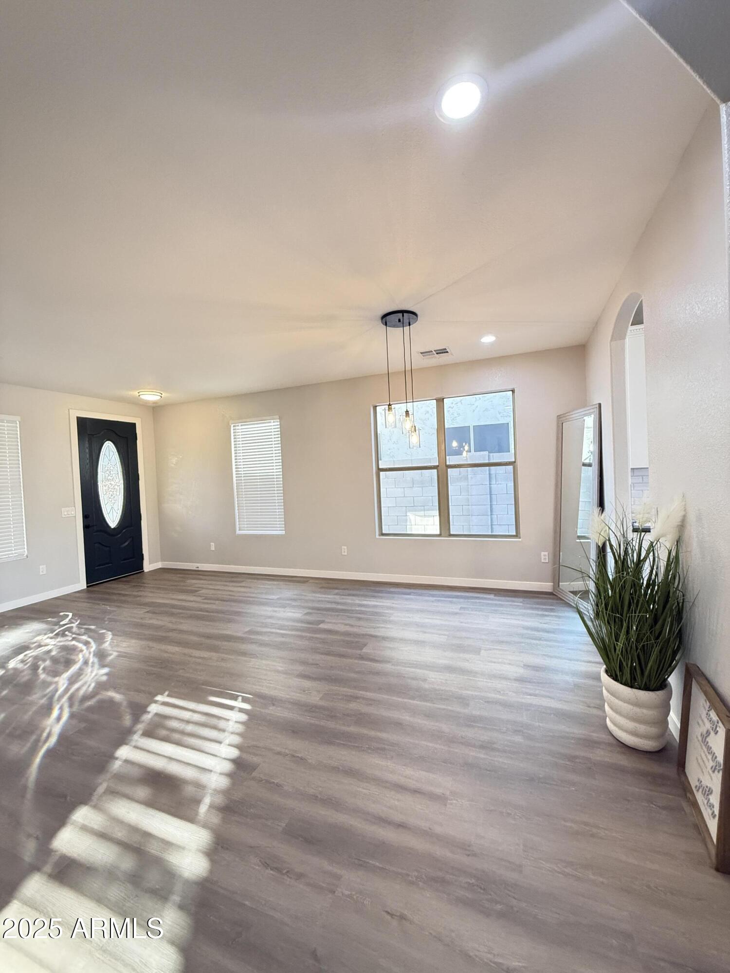 2972 W South Butte Road