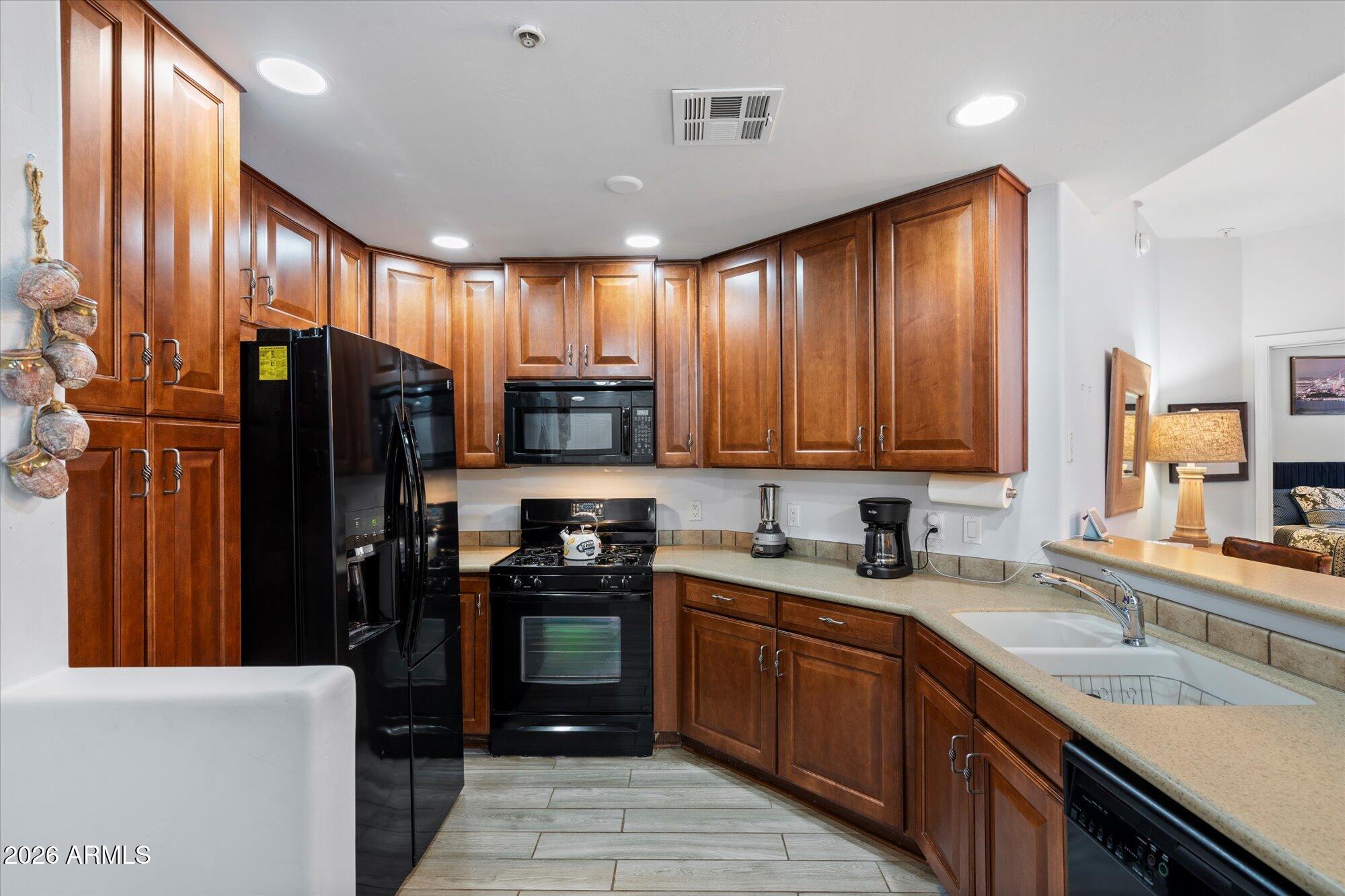 5450 E DEER VALLEY Drive 2008