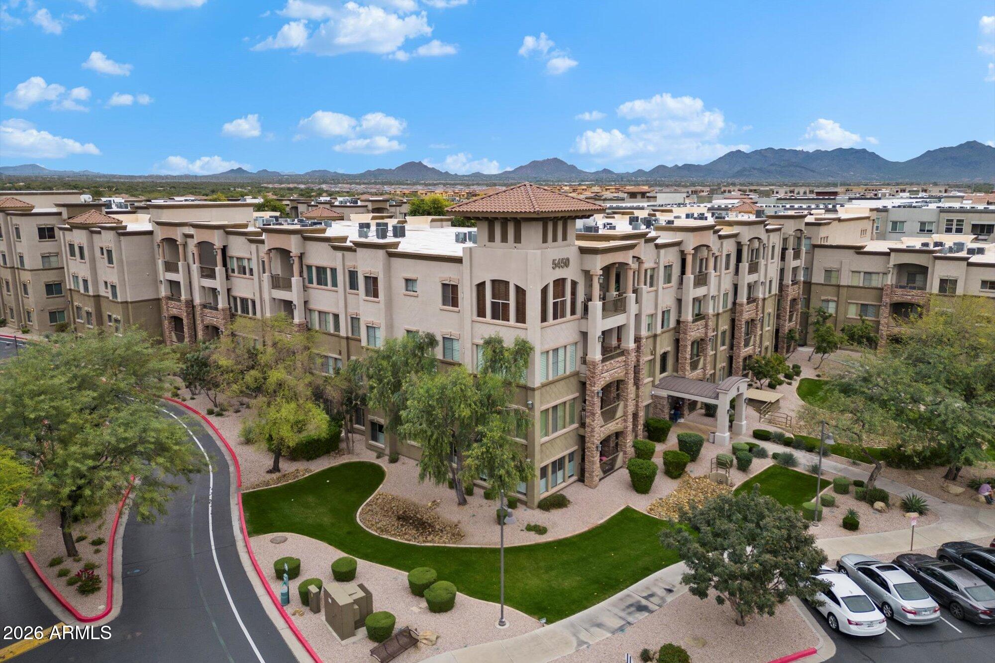 5450 E DEER VALLEY Drive 2008