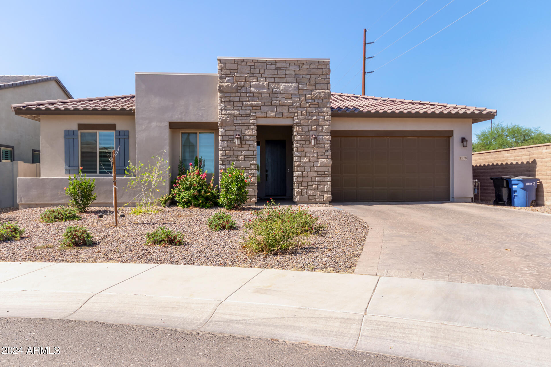 View Gilbert, AZ 85298 house