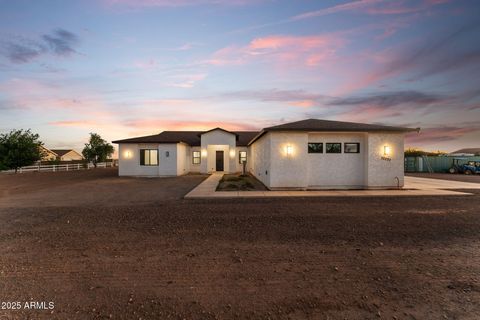 22227 W DIXILETA Drive Wittmann AZ 85361