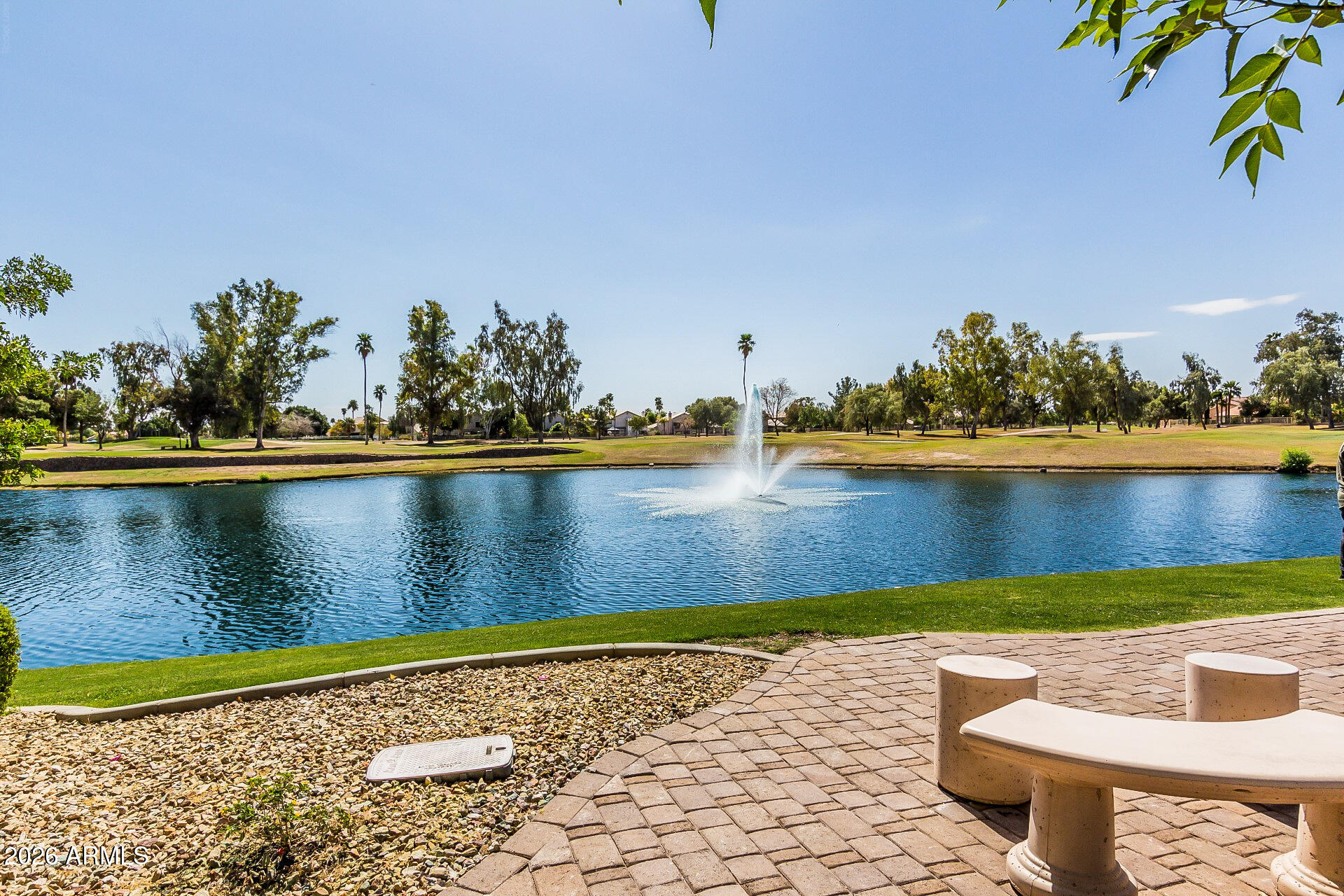 7401 W ARROWHEAD CLUBHOUSE Drive 2068