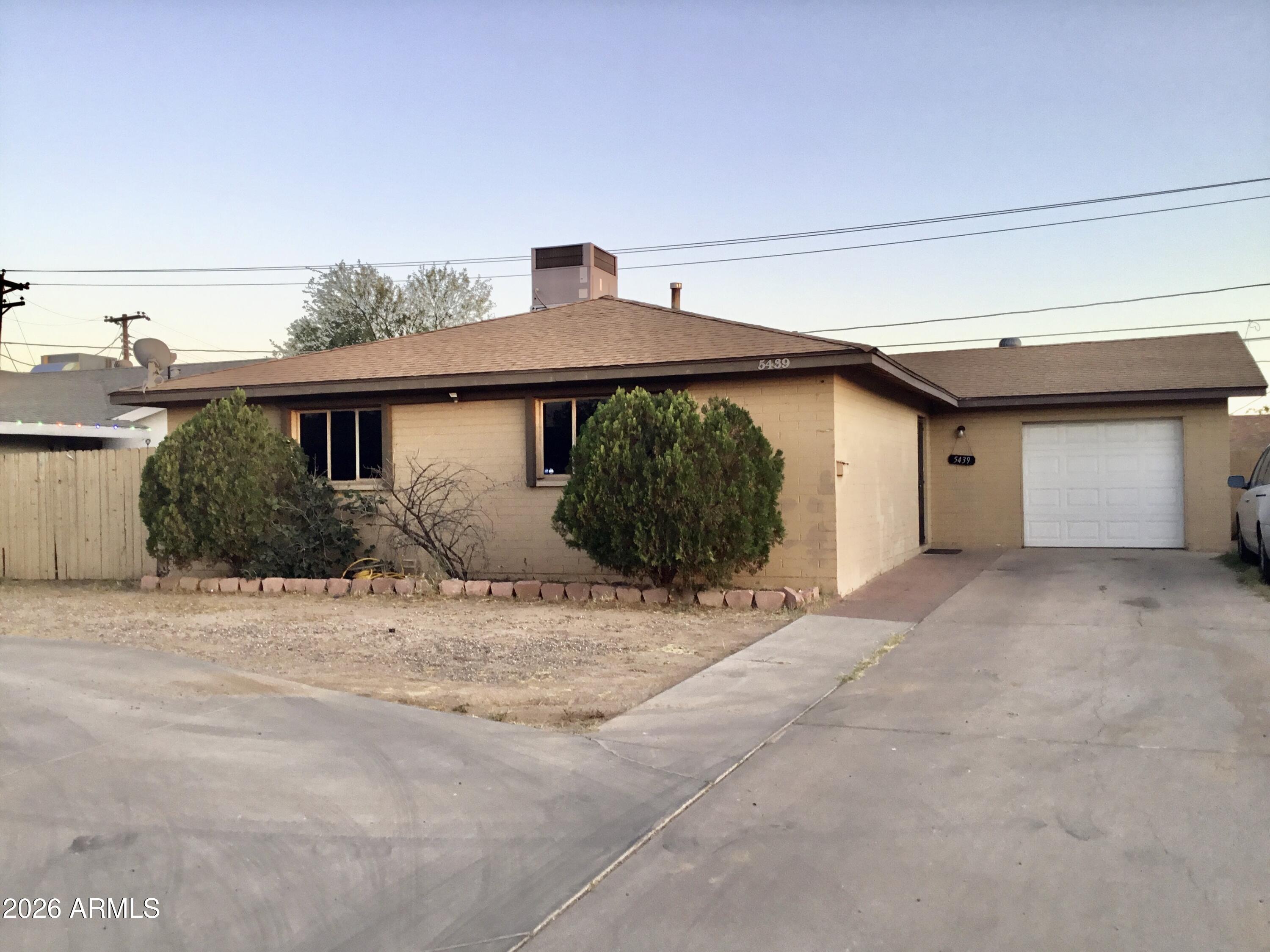 5439 W OSBORN Road