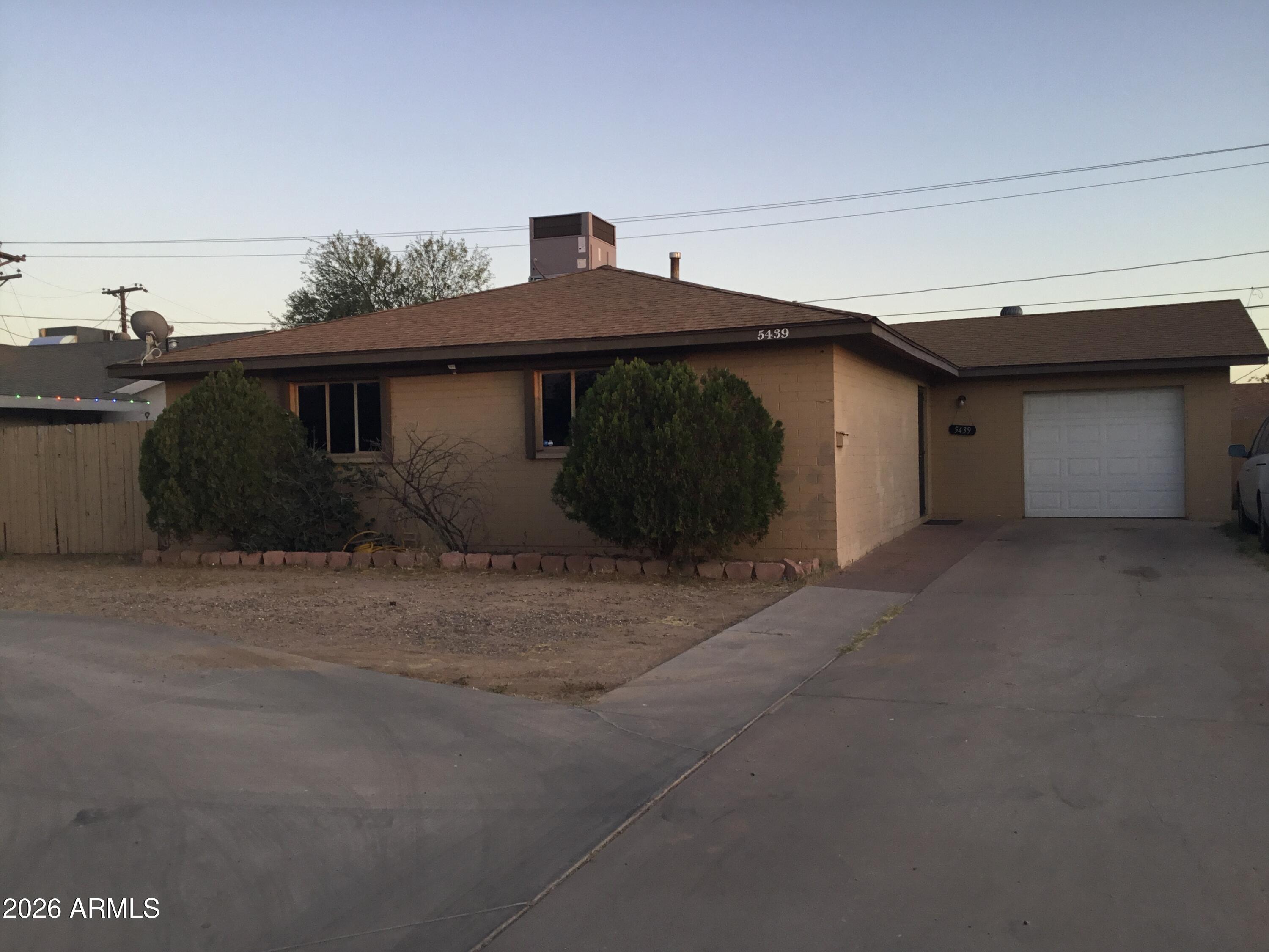 5439 W OSBORN Road