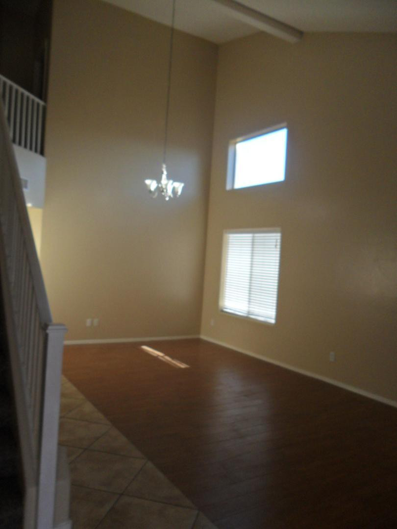 25863 W Elizabeth Avenue