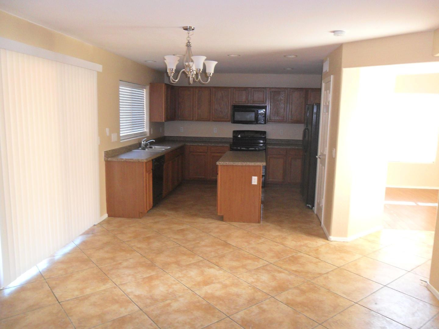 25863 W Elizabeth Avenue