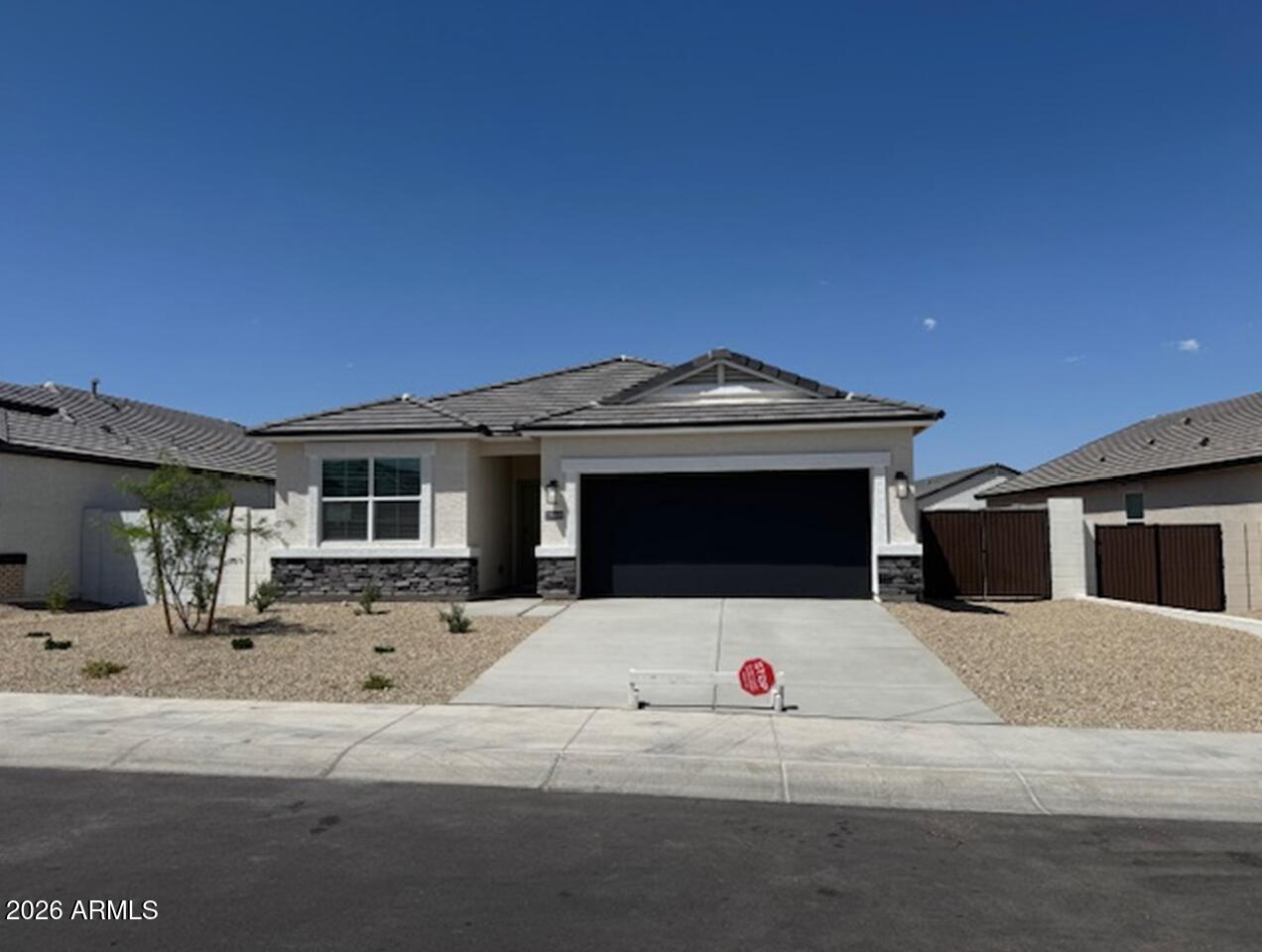 23960 W PAPAGO Street