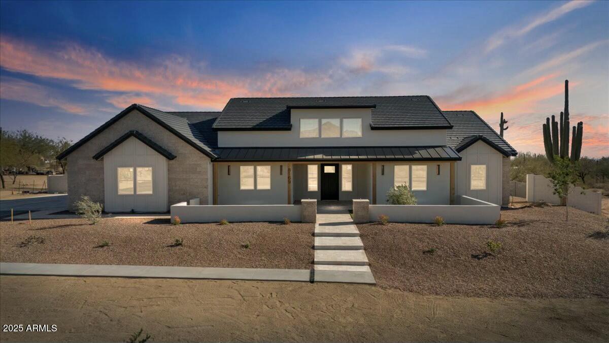 8169 E REDBERRY --