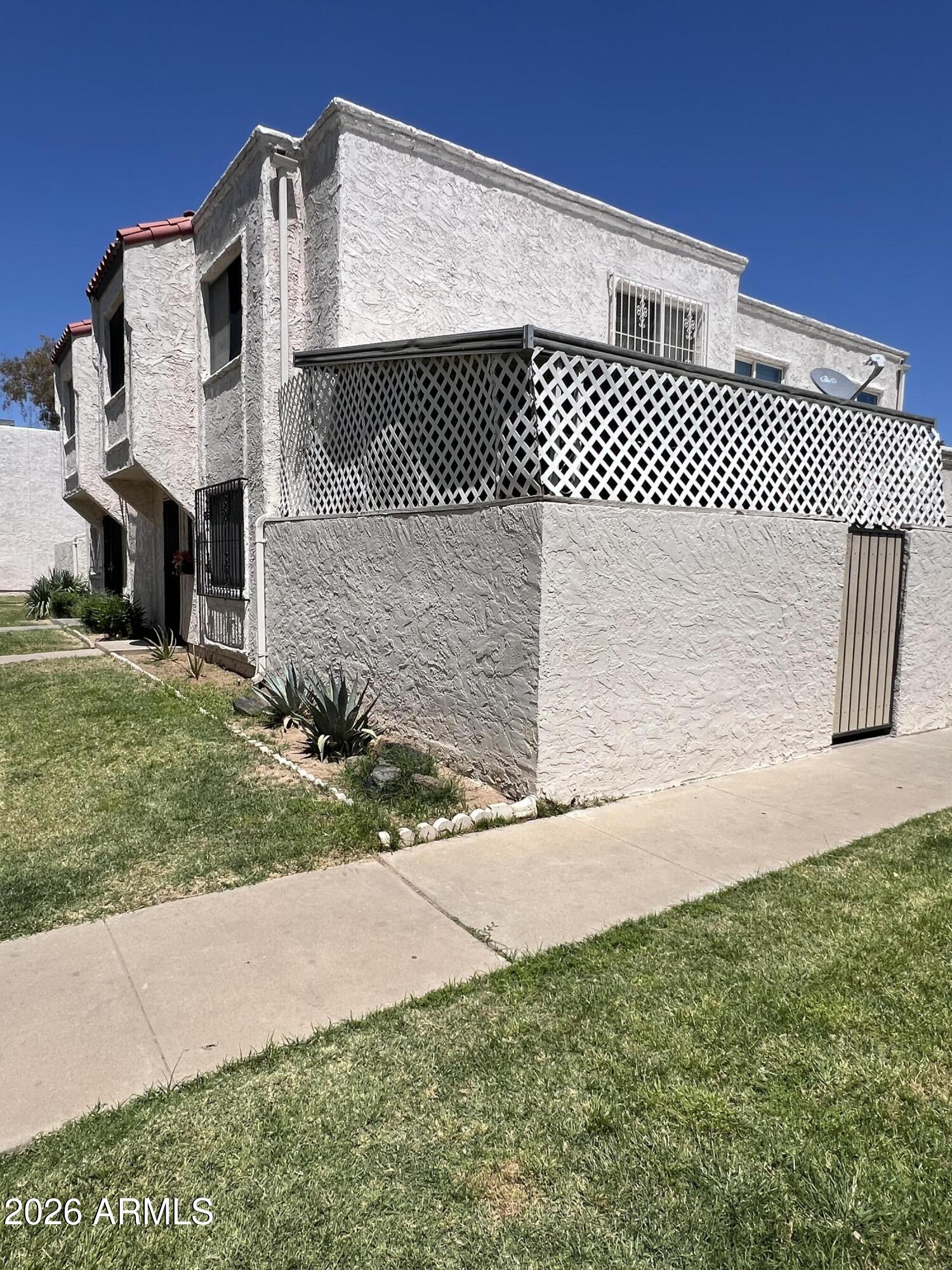 5212 N 42ND Lane