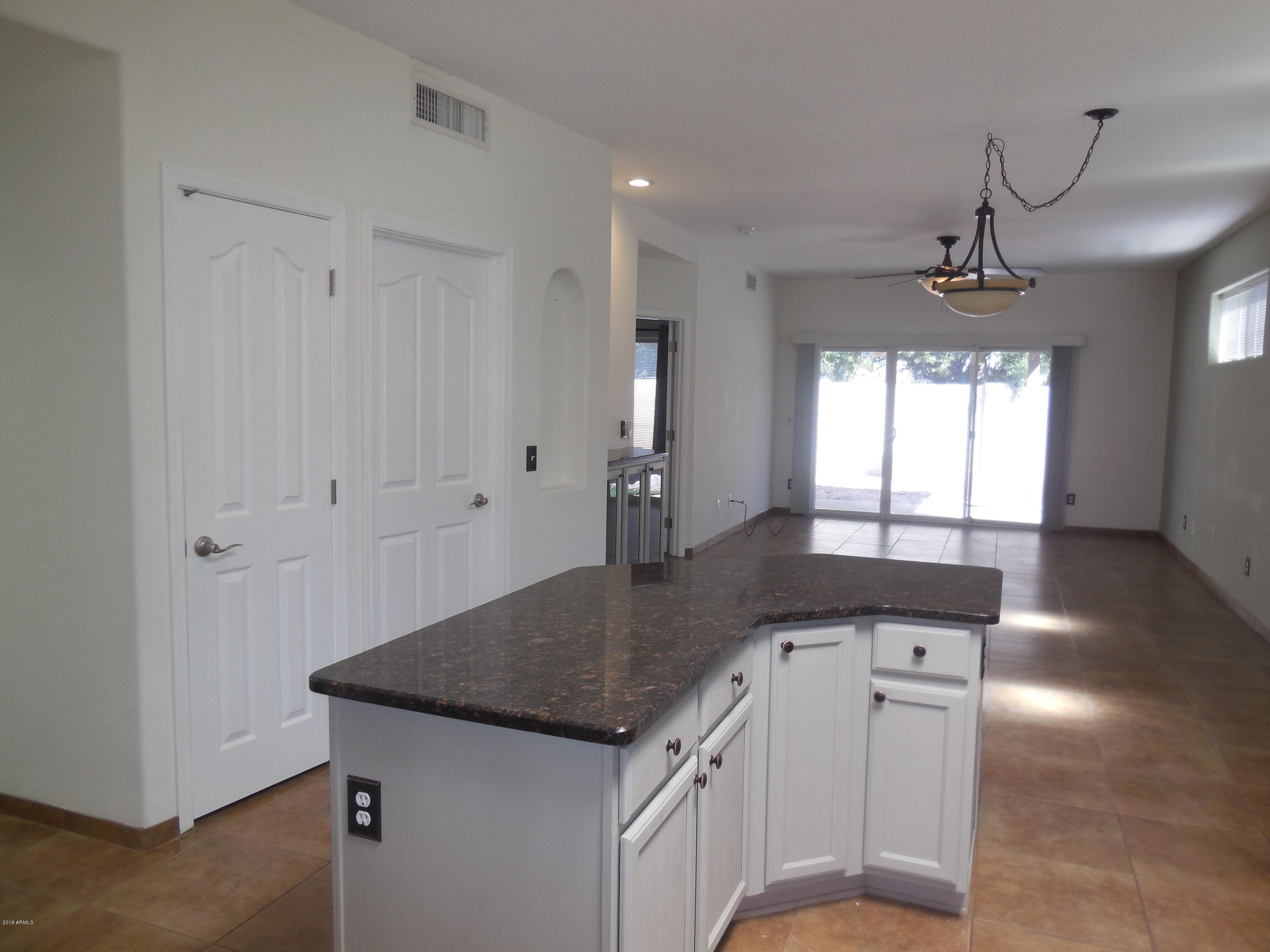 6001 E SOUTHERN Avenue 84