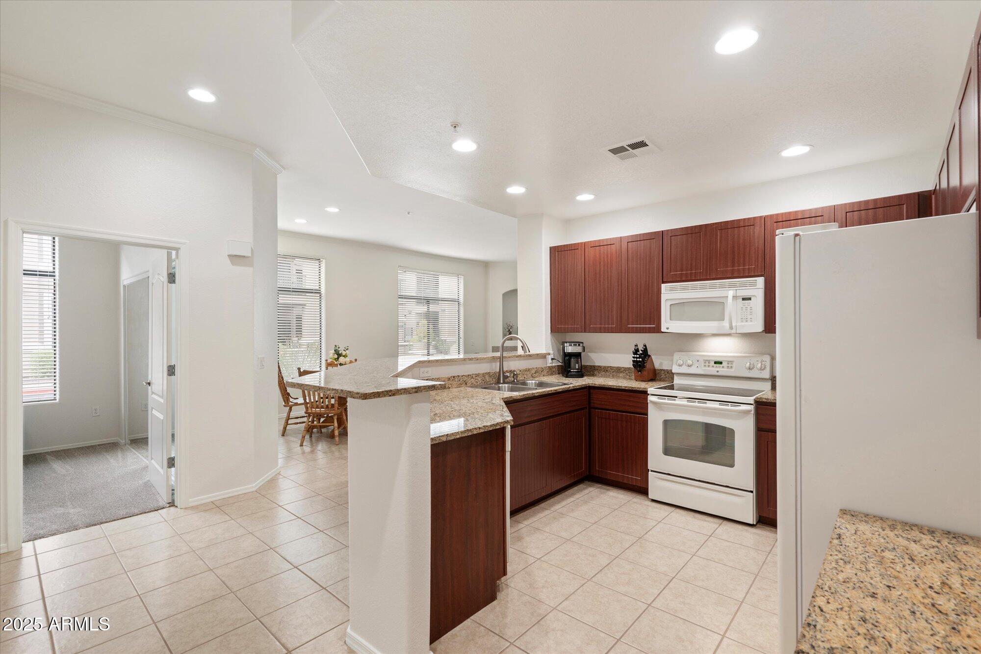 11640 N TATUM Boulevard 1066