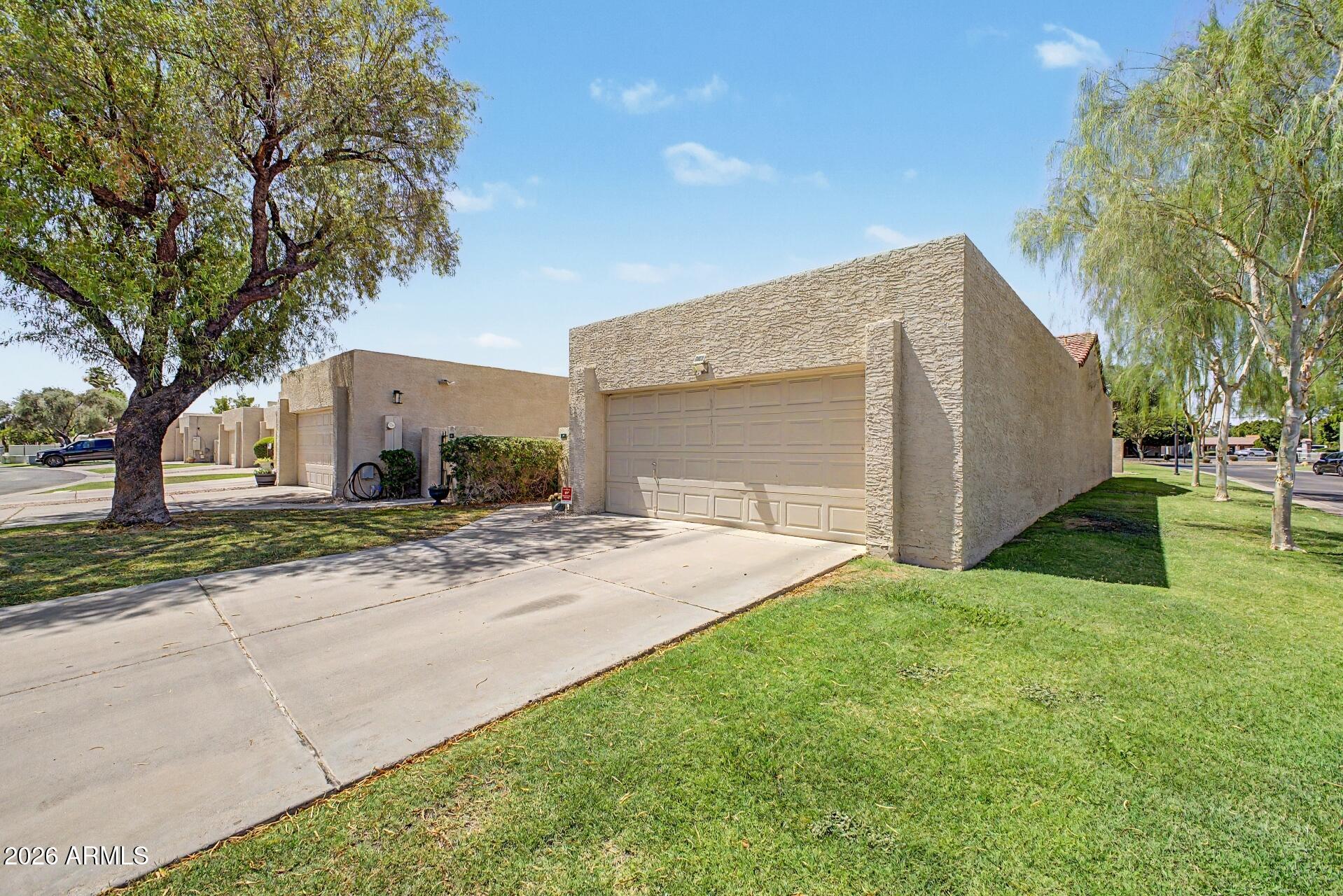 2059 E BROWN Road 79