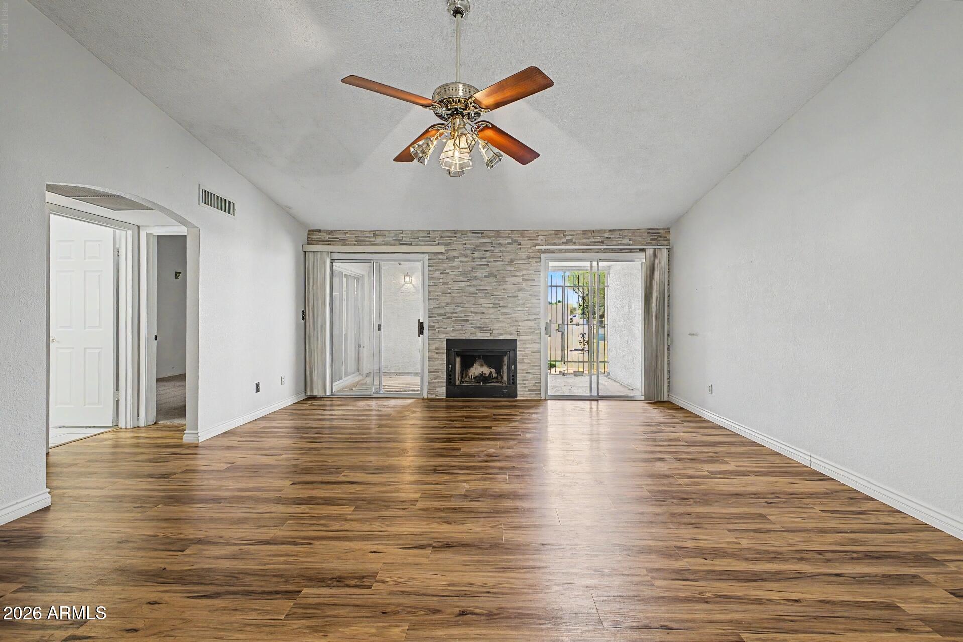2059 E BROWN Road 79