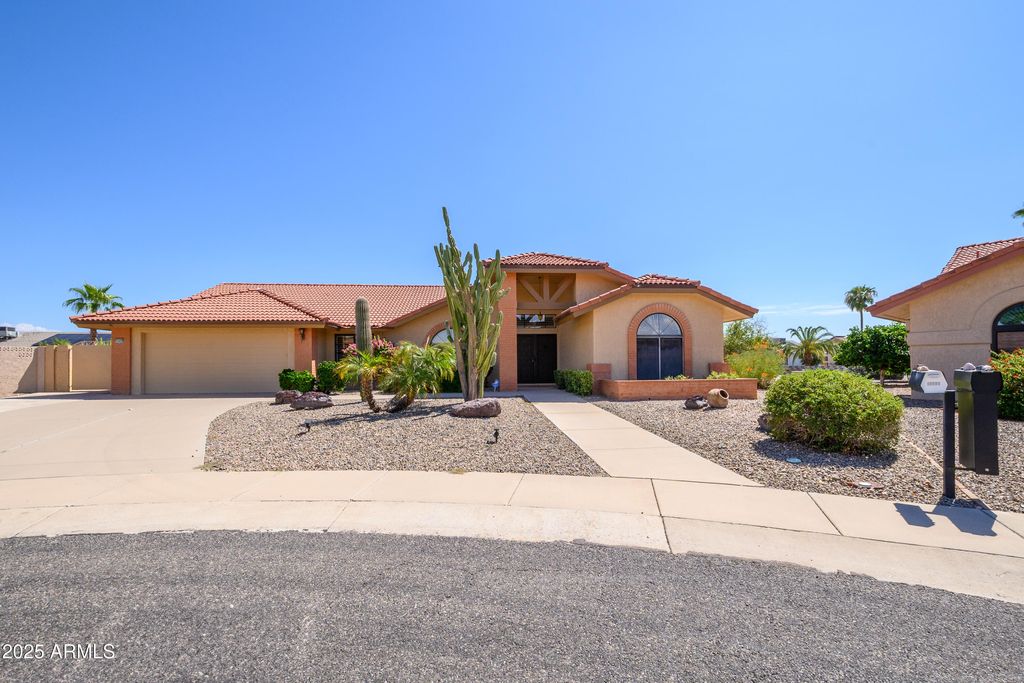 Photo of 21039 N 124th Avenue, Sun City West, AZ 85375 (MLS # 6924457)