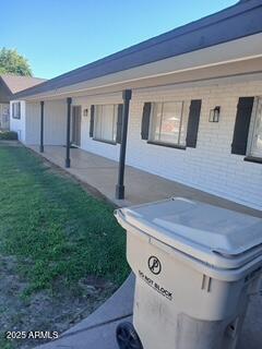 5527 W MORTEN Avenue