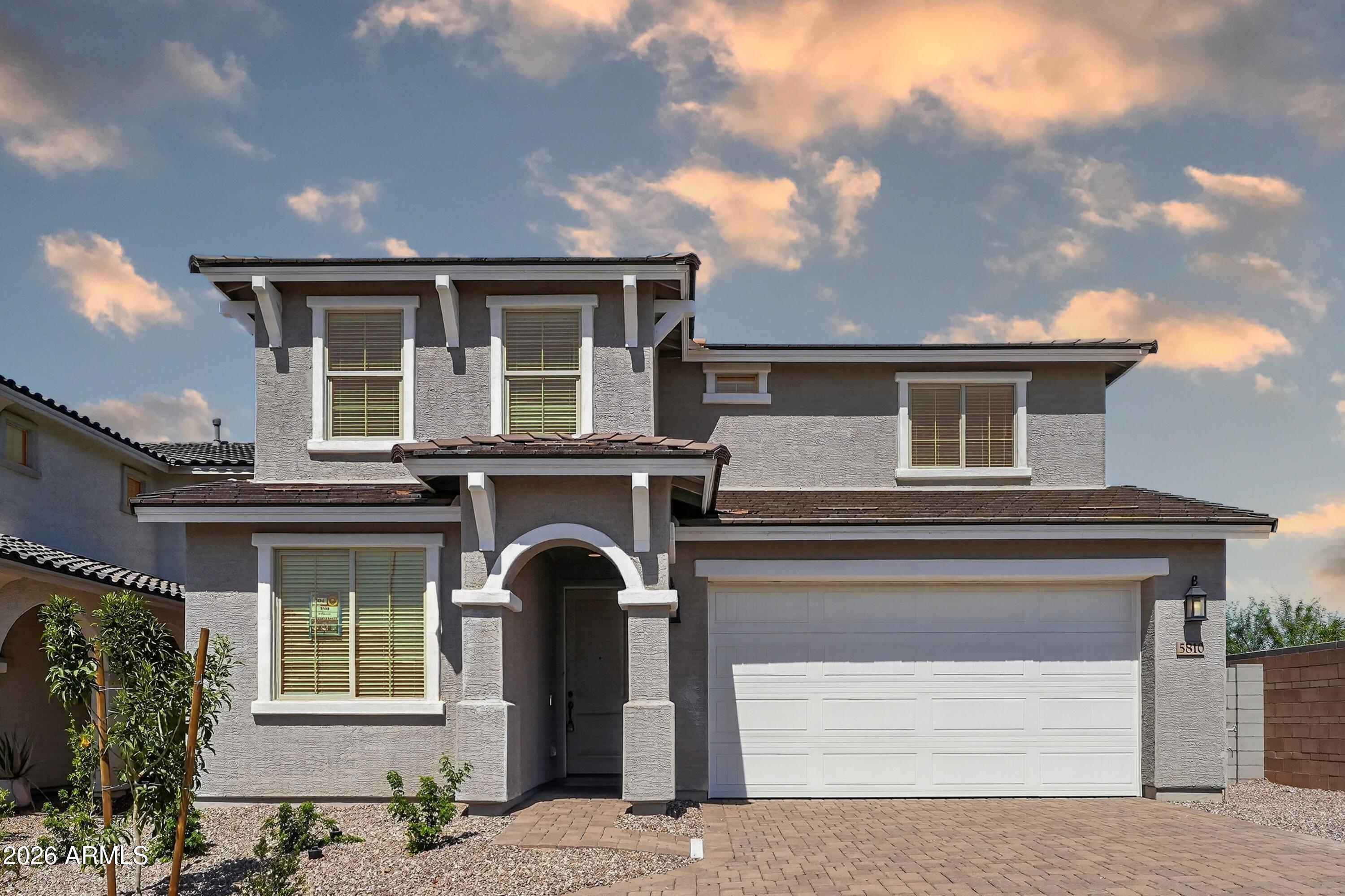 5810 S HASSETT --
