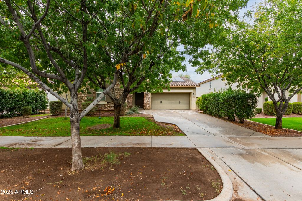 Photo of 20768 W Hamilton Street, Buckeye, AZ 85396 (MLS # 6950538)