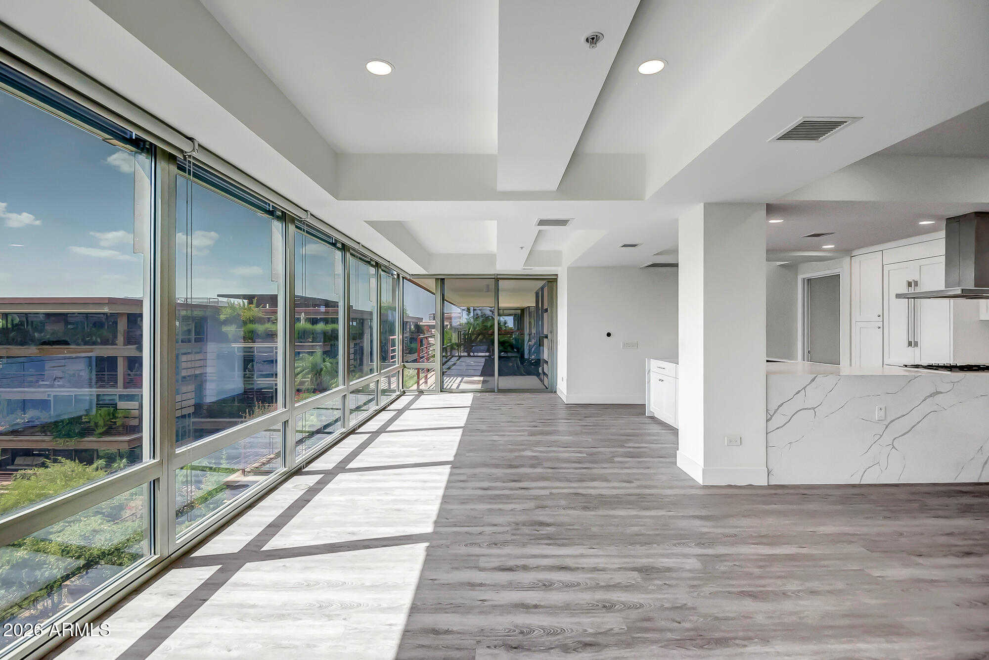 7137 E RANCHO VISTA Drive 7008