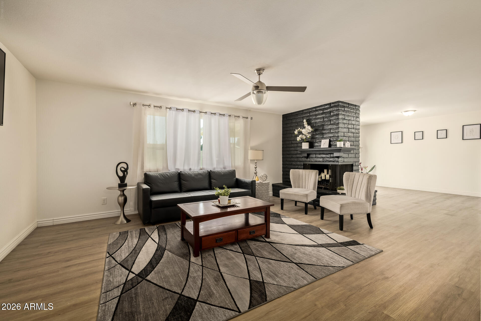 3101 W SHANGRI LA Road