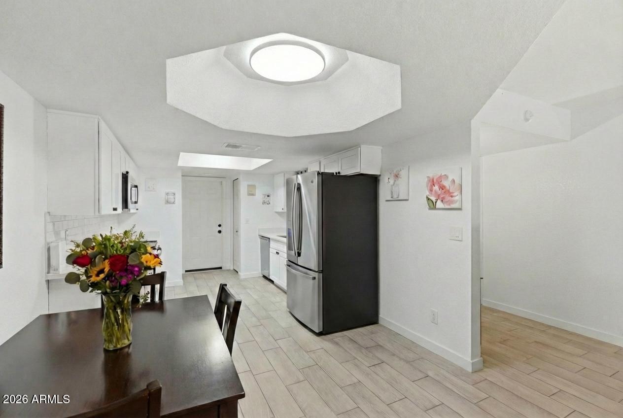 3345 E UNIVERSITY Drive 72